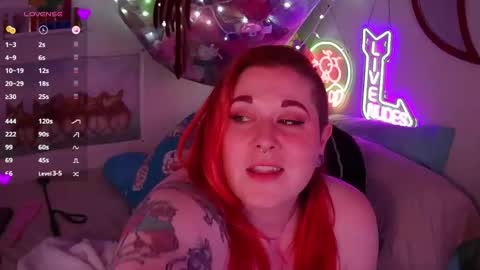 Snapshot of opalreigning chatting on September 30, 2025, 9:25 am Opal online show from September 30, 2025, 9:25 am