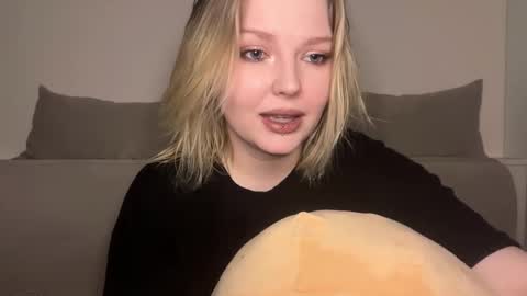 Ophelia online show from March 20, 2026, 12:37 am