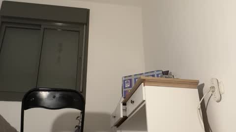 or online show from February 27, 2025, 7:12 am