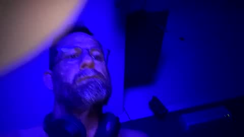 Snapshot of oralking123 chatting on December 31, 2024, 8:26 am oralking123 online show from December 31, 2024, 8:26 am