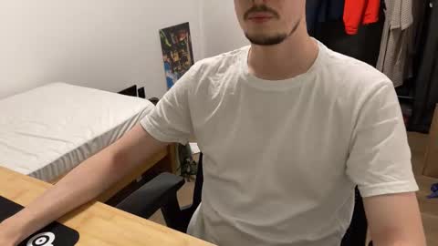 Woody online show from November 27, 2025, 5:59 pm