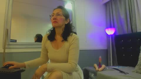 Oriana  online show from February 24, 2026, 11:19 am