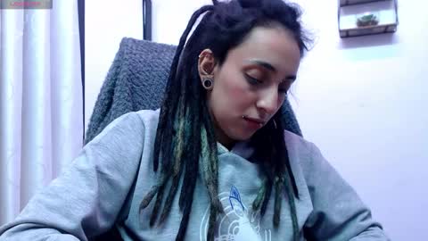 ORIANNA online show from February 5, 2026, 1:32 am