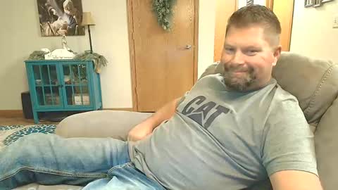 Snapshot of originalhempfarmer chatting on December 11, 2024, 4:28 am Originalhempfarmer online show from December 11, 2024, 4:28 am