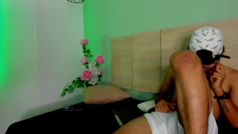 Snapshot of orion_perla chatting on January 16, 2025, 7:07 am orion y perla online show from January 16, 2025, 7:07 am