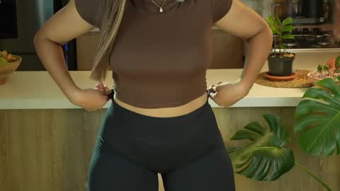 Orla online show from April 9, 2026, 12:10 am