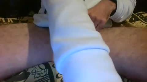 Snapshot of ornytologist chatting on November 22, 2025, 3:11 pm ornytologist online show from November 22, 2025, 3:11 pm