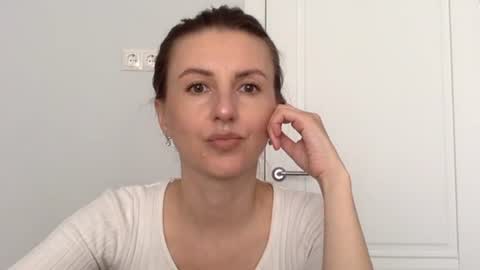 orvaline online show from May 25, 2026, 1:50 pm