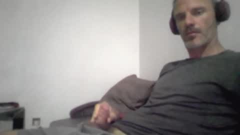 orwel09 online show from December 22, 2025, 4:04 pm