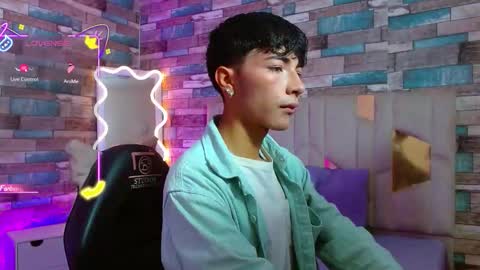 osamu_tay online show from March 6, 2026, 11:39 am