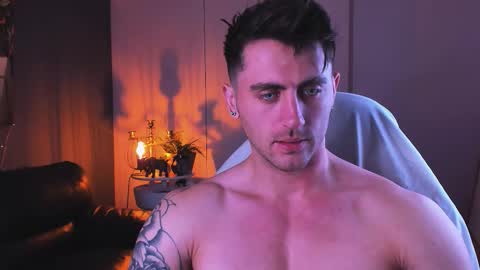 Snapshot of oscar_miller_ chatting on October 4, 2025, 9:13 pm Oscar online show from October 4, 2025, 9:13 pm