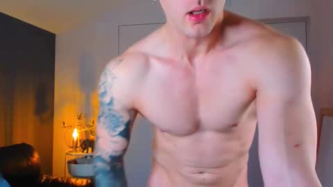 Snapshot of oscar_miller_ chatting on October 22, 2025, 9:03 pm Oscar online show from October 22, 2025, 9:03 pm