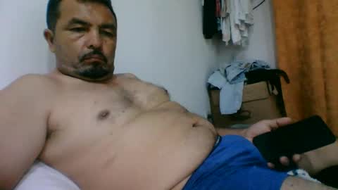 Snapshot of oscarjhe3512 chatting on April 22, 2026, 1:08 am oscarjhe3512 online show from April 22, 2026, 1:08 am