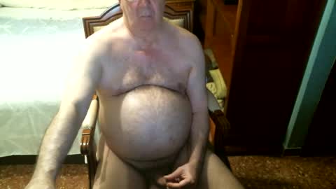 Snapshot of oscarw chatting on July 13, 2026, 3:59 pm Oscar online show from July 13, 2026, 3:59 pm