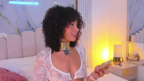 Oshun  online show from October 9, 2025, 12:36 pm