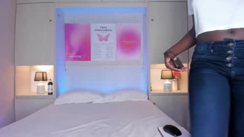 Snapshot of oshun_444 chatting on March 21, 2026, 12:10 pm oshun_444 online show from March 21, 2026, 12:10 pm