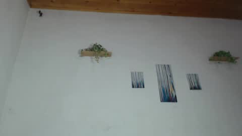 Snapshot of osirishills chatting on November 1, 2025, 8:44 pm OsirisHills online show from November 1, 2025, 8:44 pm