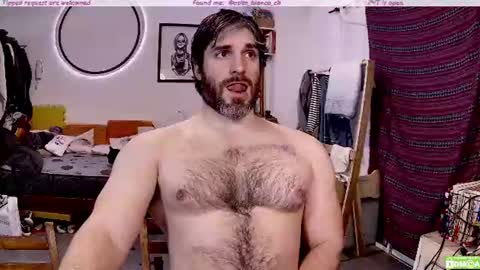 Snapshot of osito_blanco chatting on July 22, 2026, 9:39 pm Osito Blanco online show from July 22, 2026, 9:39 pm