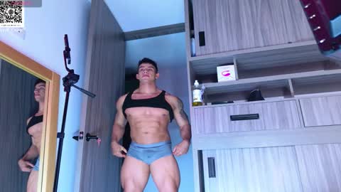 Snapshot of oskar_ford21 chatting on February 18, 2026, 1:01 am Oskar Ford NEW ACCOUNT online show from February 18, 2026, 1:01 am