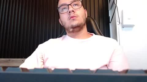 Snapshot of osomalicioso chatting on September 27, 2025, 4:50 am juan online show from September 27, 2025, 4:50 am