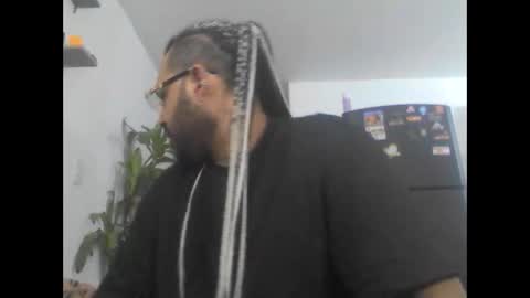 ostin santos 10 online show from February 27, 2026, 10:15 am