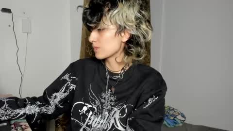 Snapshot of ottoyan_ chatting on January 28, 2025, 4:50 am Otto 3 online show from January 28, 2025, 4:50 am