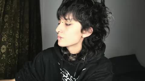 Snapshot of ottoyan_ chatting on October 29, 2025, 12:46 am Otto 3 online show from October 29, 2025, 12:46 am