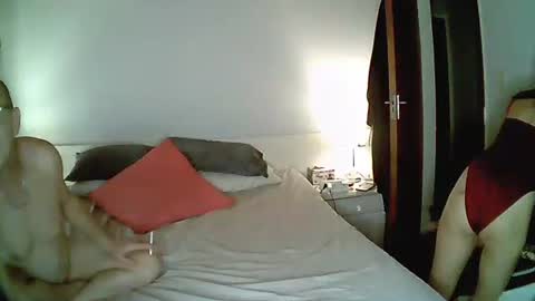 Snapshot of ourjourneyxoxo chatting on February 4, 2025, 1:56 am OurJourneyXoXo online show from February 4, 2025, 1:56 am