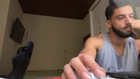 Snapshot of ouro1556 chatting on September 25, 2025, 3:05 pm Gold1556 online show from September 25, 2025, 3:05 pm