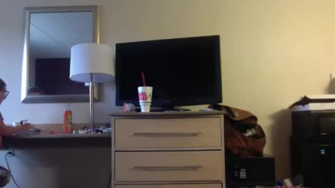 Snapshot of outkast8033 chatting on December 20, 2025, 6:48 pm Dude online show from December 20, 2025, 6:48 pm