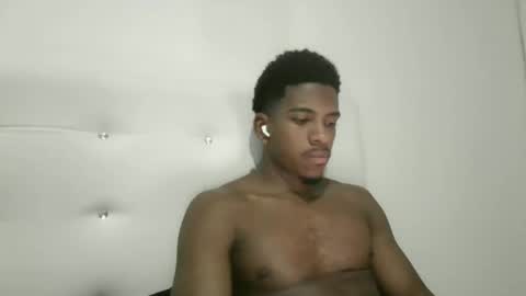 Owen online show from December 2, 2025, 6:08 am