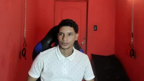 Snapshot of owen_blaze3 chatting on June 7, 2026, 3:32 am owen blaze online show from June 7, 2026, 3:32 am