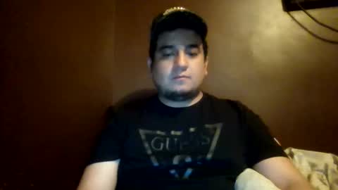 Snapshot of ozlo chatting on May 18, 2026, 5:52 pm ozlo online show from May 18, 2026, 5:52 pm