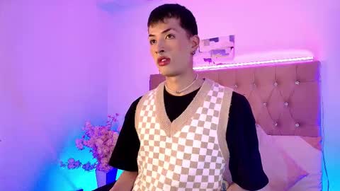 Dany Ozorio online show from November 3, 2025, 4:47 am