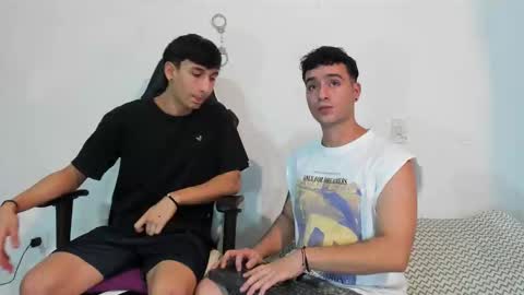 Snapshot of p_jhon chatting on February 10, 2025, 5:30 pm P online show from February 10, 2025, 5:30 pm