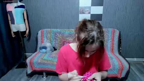 Snapshot of pa1e_pr1ncess chatting on September 27, 2025, 7:24 am Ella online show from September 27, 2025, 7:24 am