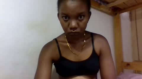 Snapshot of paatriy chatting on February 24, 2026, 1:58 am paatriy online show from February 24, 2026, 1:58 am