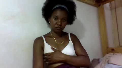 Snapshot of paatriy chatting on February 25, 2026, 5:22 pm paatriy online show from February 25, 2026, 5:22 pm