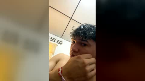 pablito202015 online show from March 26, 2026, 4:12 pm