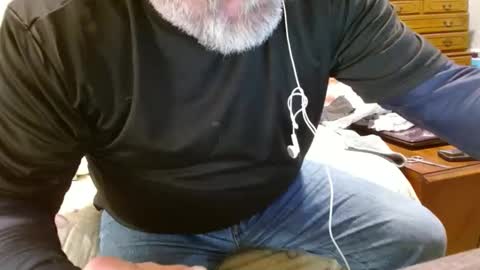 Snapshot of pablito2513 chatting on November 18, 2025, 9:41 pm pablito2513 online show from November 18, 2025, 9:41 pm