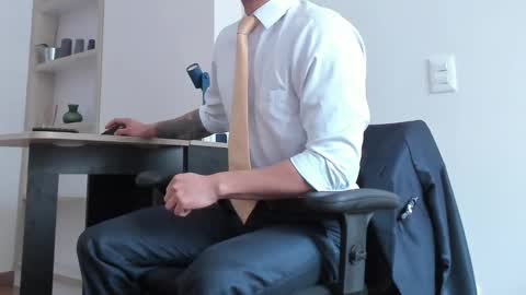 pablo rincon95 online show from February 21, 2025, 2:16 pm