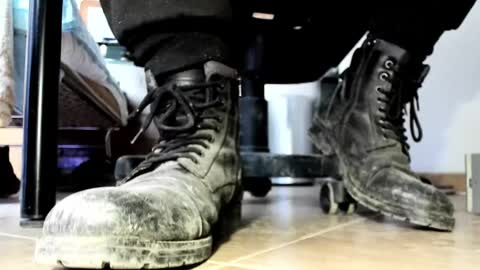 Pablo Meness online show from March 21, 2026, 9:14 am