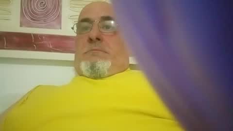 Fran55bcn online show from May 15, 2026, 11:23 pm