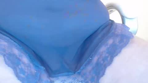 Snapshot of paiperhalliwey chatting on September 19, 2025, 5:24 pm paiperhalliwey online show from September 19, 2025, 5:24 pm