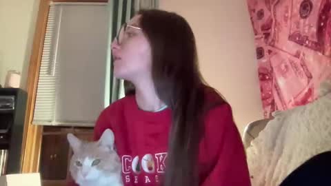 paisleysnowxo online show from March 9, 2025, 12:31 am