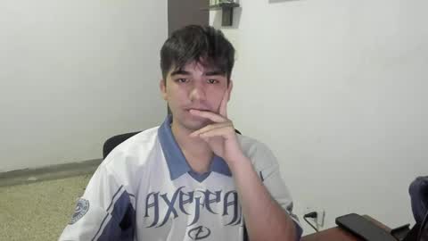 pakun_ online show from April 16, 2026, 1:50 am