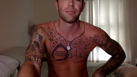 palmflacco online show from May 6, 2026, 3:28 pm
