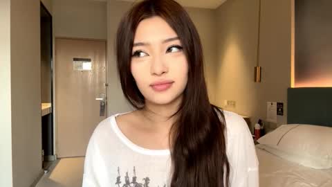 Snapshot of palmiratownzen chatting on January 13, 2026, 7:35 am Paw Paw online show from January 13, 2026, 7:35 am