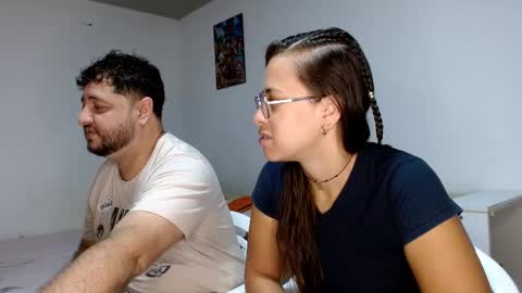 Snapshot of paloma_desire chatting on March 6, 2025, 12:41 pm Paloma online show from March 6, 2025, 12:41 pm