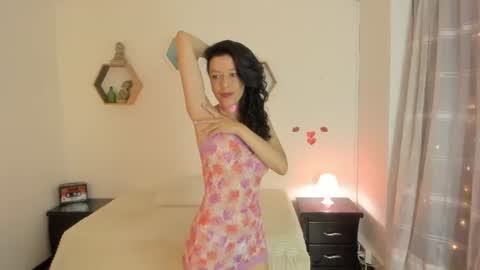 Paloma  online show from June 25, 2026, 9:30 pm